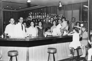 Bares - 1966-05-29 MGC Bar Puerta Alcalá (inauguración) 02.jpg